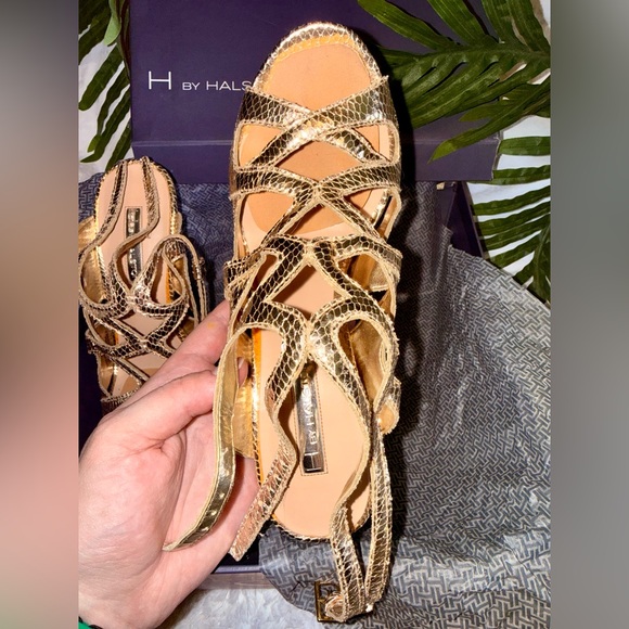 HALSTON 7.5 Gold Snakeskin Print Strappy Cut Out Platform Dancing Heels - Picture 9 of 15